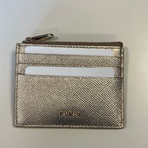 NWOT FURLA CARD CASE 100% SAFFIANO LEATHER METALLIC GOLD COLOR LOGO